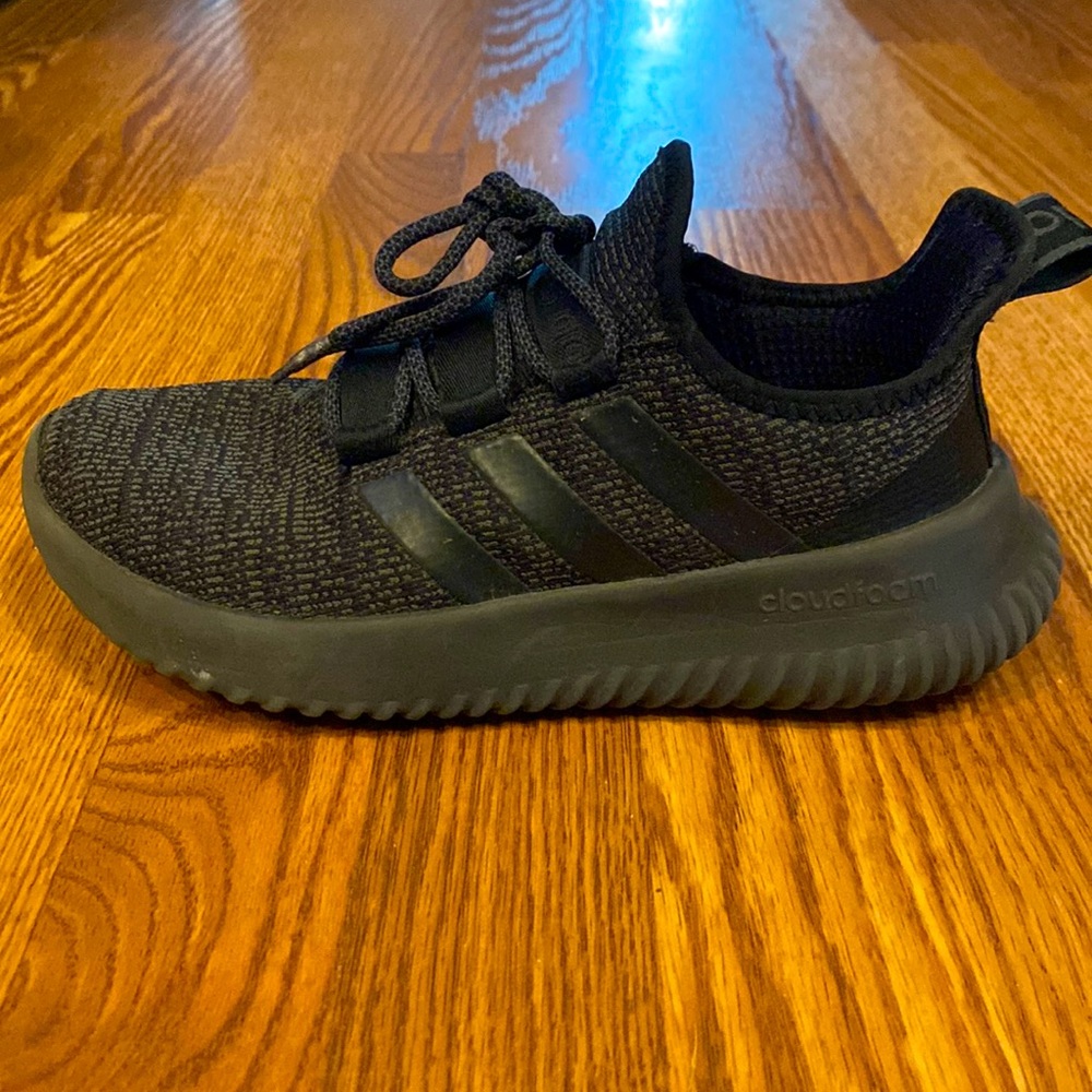 Boys Adidas Cloudfoam